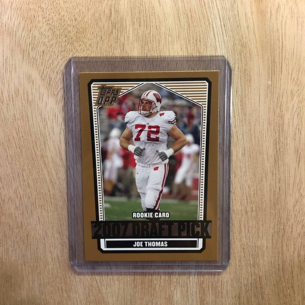 Joe Thomas RC - Topps Trading Card